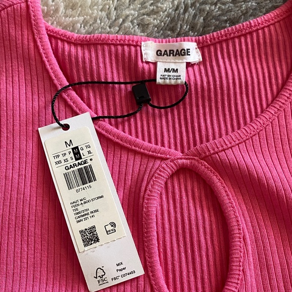 Garage Hot Pink Ribbed Crop Top with Front Cutout Rings - Picture 2 of 2